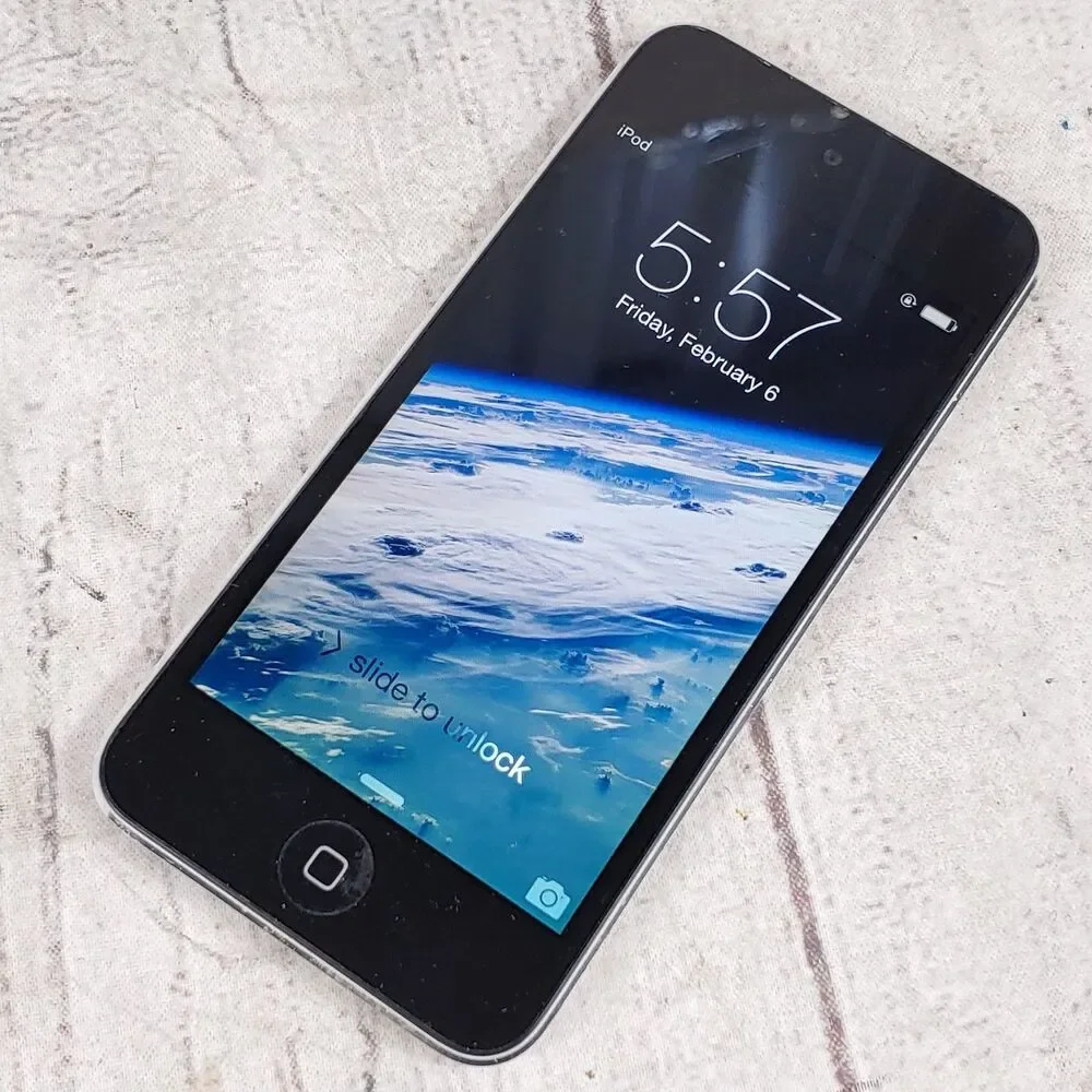 FOR PARTS ONLY, DOESN'T WORK - Apple iPod Touch 5th Generation A1421 iTouch ASIS